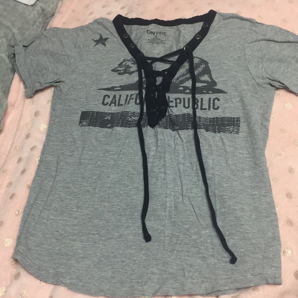 Lace up T-shirt *California Republic*